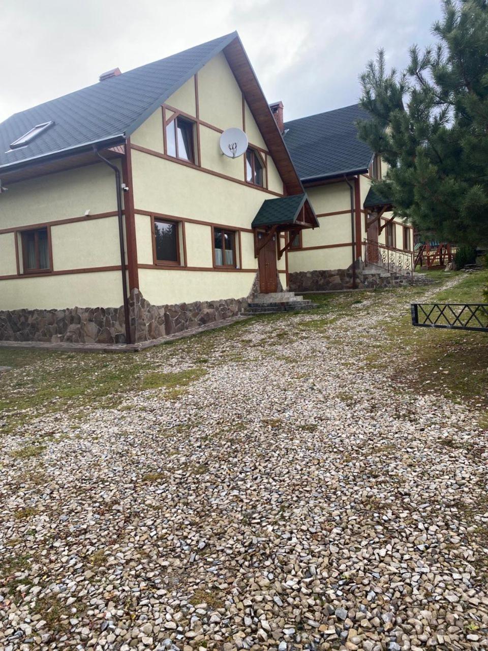 Chalet 888 Cottages Paljanyjtsja Exteriör bild